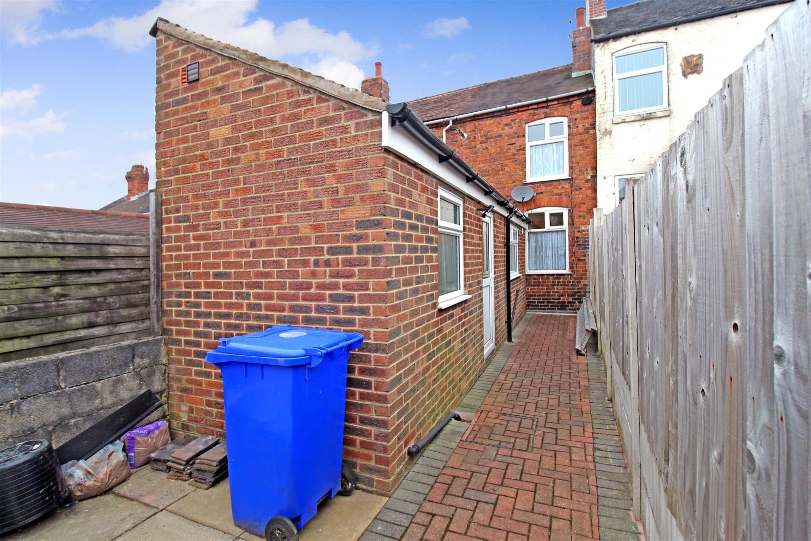 Moss Street, Ball Green, Stoke-On-Trent